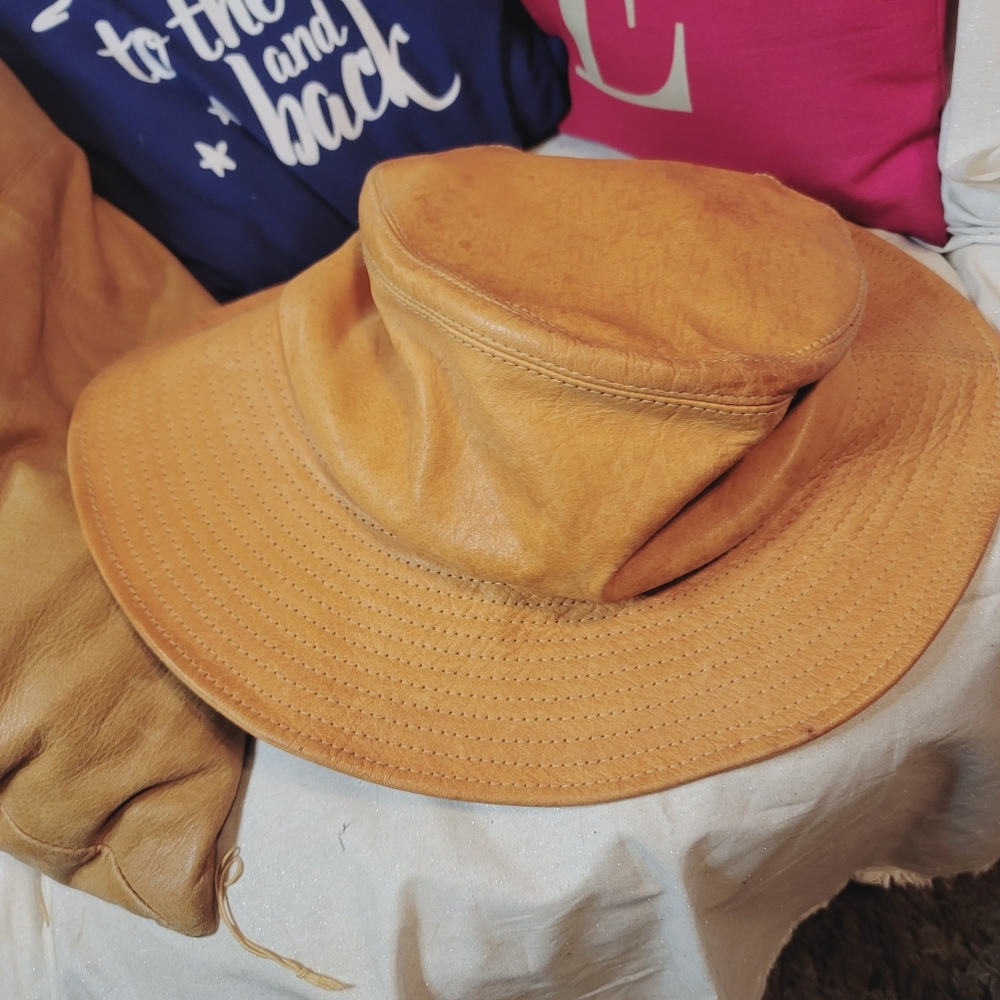 Tracy Watts New York Hat